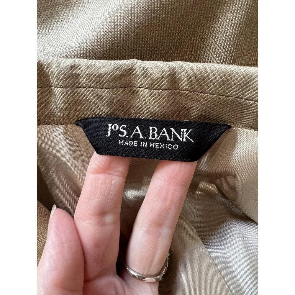Jos. A. Bank excellent pre